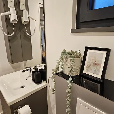 Silver Moon Mit Klimaanlage By Interhome Appartement
